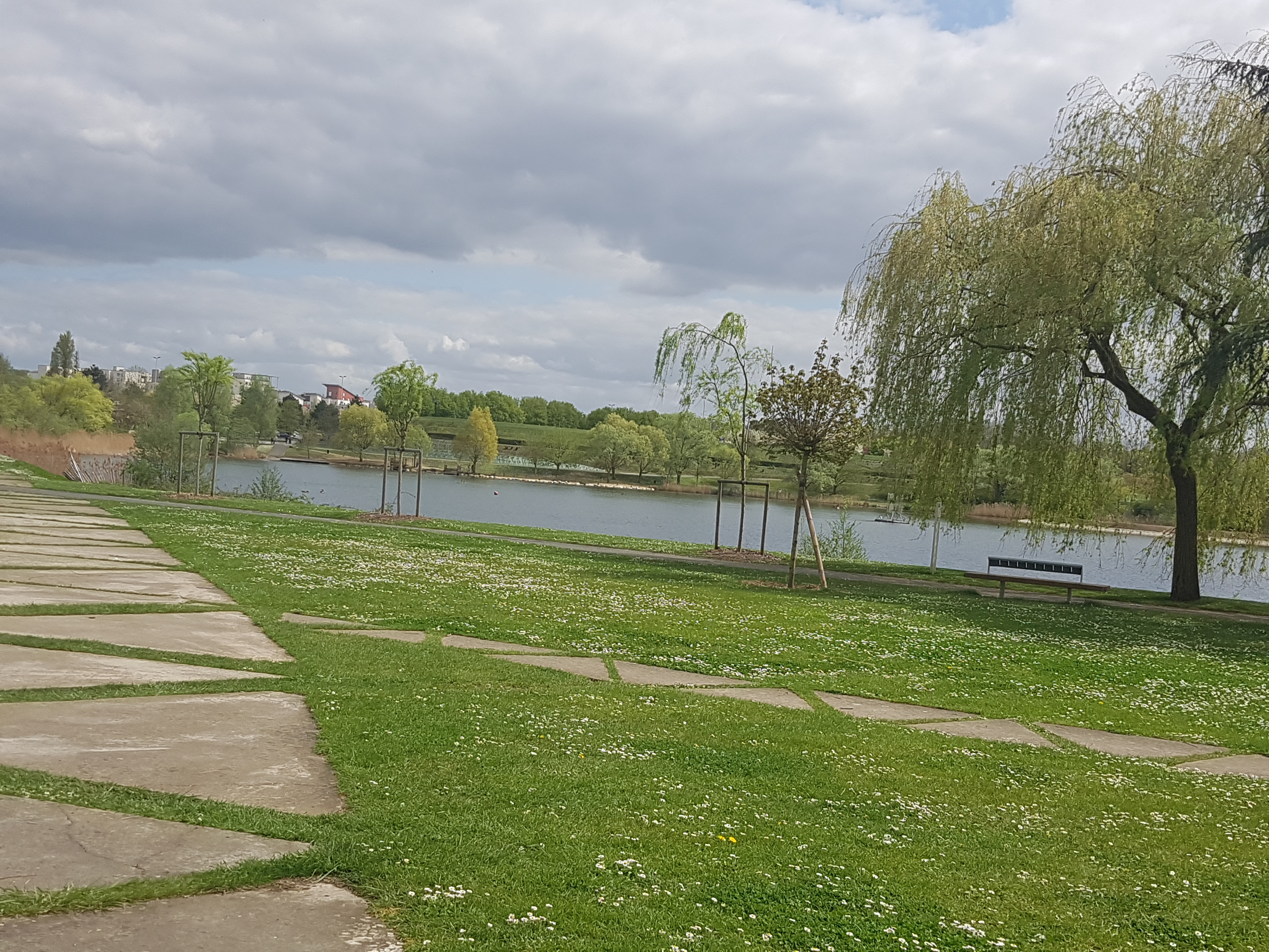 Photo n° 22 de l'avis de Mériame. fait le 16/04/2018 à 15:22