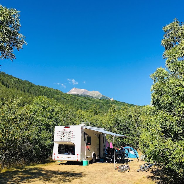 Camping Le Courounba - Vacances André Trigano à Les Vigneaux (Hautes-Alpes 05)