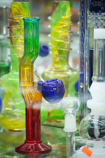 Tobacco Shop «Downey Smoke Shop», reviews and photos, 10313 Lakewood Blvd, Downey, CA 90241, USA