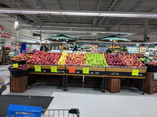 Supermarket «Hollywood Super Market», reviews and photos, 29200 N Campbell Rd, Madison Heights, MI 48071, USA