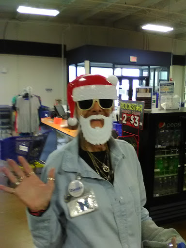 Donations Center «Goodwill», reviews and photos