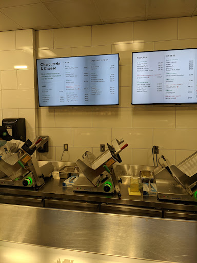 Grocery Store «Whole Foods Market», reviews and photos, 601 N Main St, Providence, RI 02904, USA