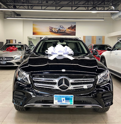 Mercedes Benz Dealer «Feldmann Imports Mercedes-Benz», reviews and photos, 4901 American Blvd W, Bloomington, MN 55437, USA