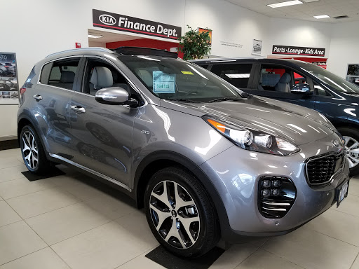 Car Dealer «Spitzer Kia Cleveland», reviews and photos, 3414 Brookpark Rd, Cleveland, OH 44134, USA