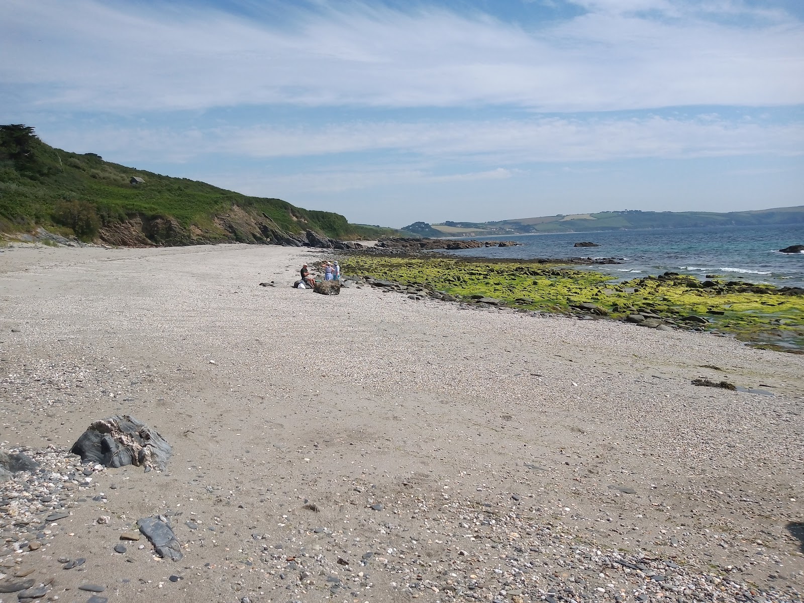 Foto de Porthbean beach com enseadas médias