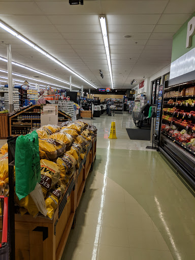 Grocery Store «Metropolis Big Johns Super Str», reviews and photos, 1200 E 5th St, Metropolis, IL 62960, USA