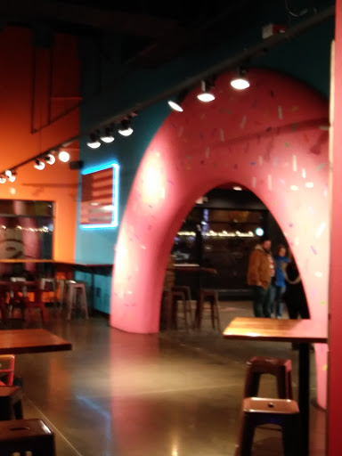 Donut Shop «Hurts Donut», reviews and photos, 1111 E Republic Rd #164, Springfield, MO 65807, USA