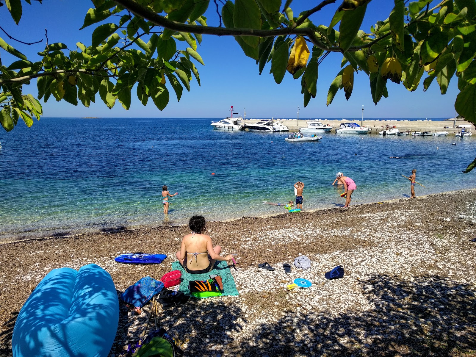 Φωτογραφία του Luka Unije με επίπεδο καθαριότητας πολύ καθαρό