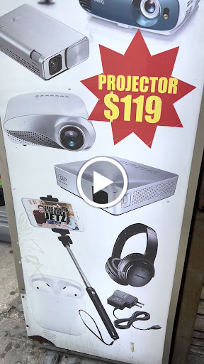 Electronics Store «7th Ave Electronics & Luggage», reviews and photos, 841 7th Ave, New York, NY 10019, USA