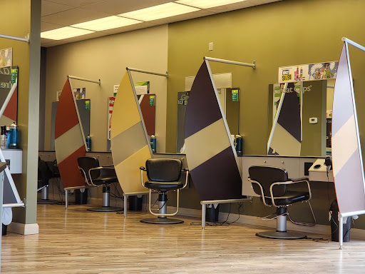 Hair Salon «Great Clips», reviews and photos, 300 West Ave, Woodstown, NJ 08098, USA