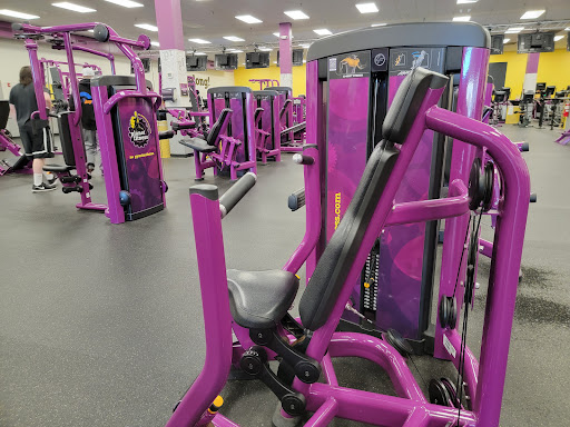 Gym «Planet Fitness - Milford (Main St), MA», reviews and photos, 146 S Main St, Milford, MA 01757, USA