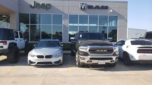 Car Dealer «Bayshore Chrysler Jeep Dodge RAM», reviews and photos, 5225 I-10, Baytown, TX 77521, USA