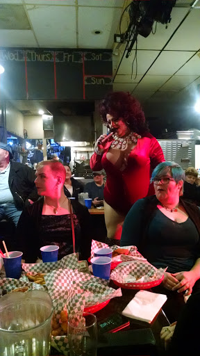 Shopping Mall «Perry Avenue Mall», reviews and photos, 2901 Perry Ave NE # 11, Bremerton, WA 98310, USA