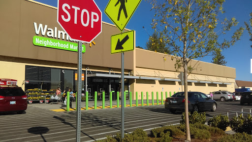 Walmart Neighborhood Market, 15600 SE McLoughlin Blvd, Milwaukie, OR 97267, USA, 