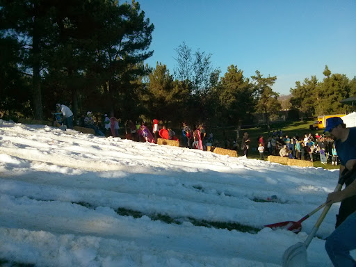 Park «Pittsford Park (Snow Fest)», reviews and photos, 21701 Pittsford, Lake Forest, CA 92630, USA