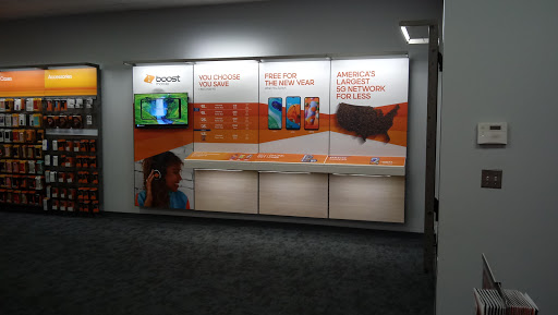 Cell Phone Store «Boost Mobile», reviews and photos, 33 W Main St, Vernon, CT 06066, USA