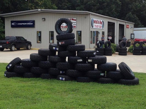 Tire Shop «North Hall Tire & Wheel», reviews and photos, 2816 Cleveland Hwy, Gainesville, GA 30506, USA