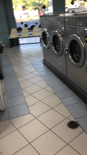 Laundry Service «Wash World Coin Laundry», reviews and photos, 1600 6th St SE, Winter Haven, FL 33880, USA