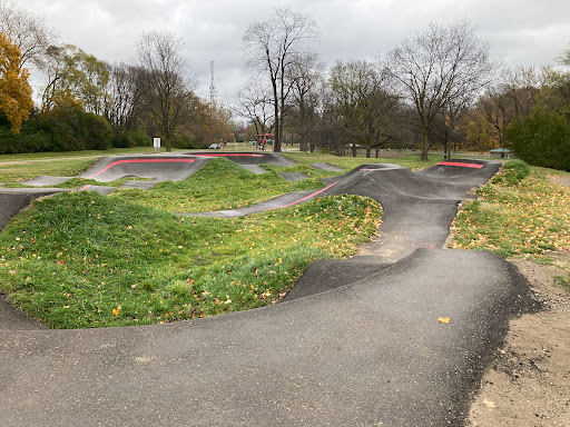 Park «Hines Park», reviews and photos, 7651 N Merriman Rd, Westland, MI 48185, USA
