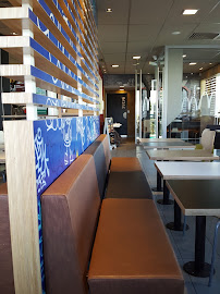 Atmosphère du Restauration rapide McDonald's à Rillieux-la-Pape - n°11