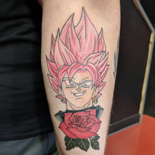 Tattoo Shop «Sarenity Tattoo & Piercing in Birchwood Mall», reviews and photos, 4350 24th Ave, Fort Gratiot Twp, MI 48059, USA