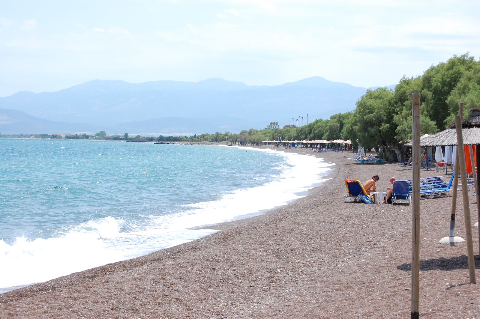 Foto de Neas Achialou beach área de comodidades