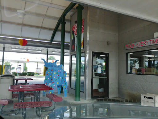 Fast Food Restaurant «Sonic Drive-In», reviews and photos, 6651 Eastgate Blvd, Lebanon, TN 37090, USA