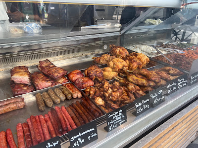 Rotisserie.chicken à Paris