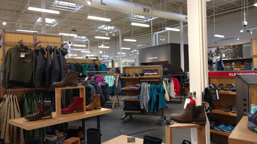 Camping Store «REI», reviews and photos, 1140 Woodruff Rd #400, Greenville, SC 29607, USA