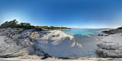 Photo de Sumartin beach avec un rivage droit