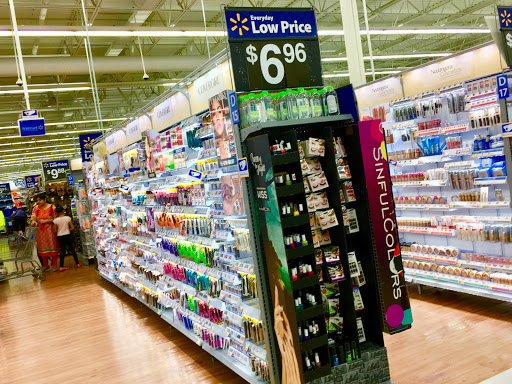 Discount Store «Walmart», reviews and photos, 1460 Golf Rd, Rolling Meadows, IL 60008, USA