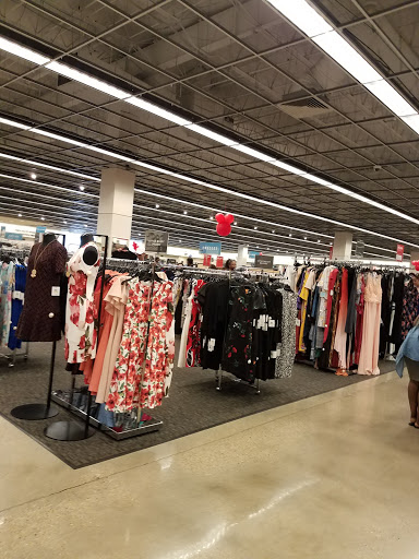 Department Store «Nordstrom Rack Potomac Mills», reviews and photos, 2700 Potomac Mills Cir, Woodbridge, VA 22192, USA