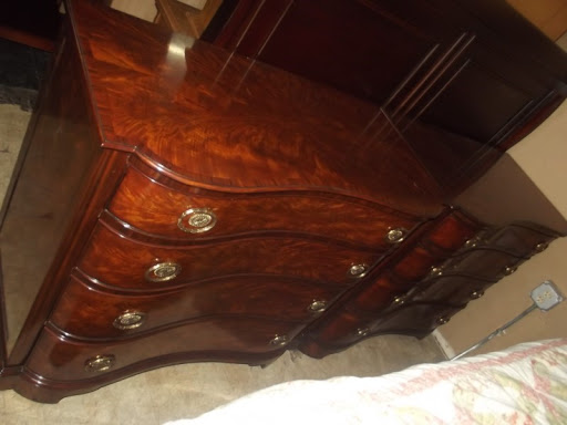 Junk Store «Family Thrift Store», reviews and photos, 1207 N Royal Ave, Front Royal, VA 22630, USA