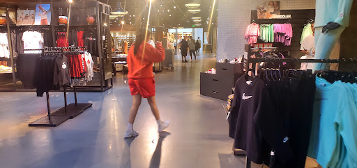 Clothing Store «Nike», reviews and photos, 8687 N Central Expy, Dallas, TX 75225, USA