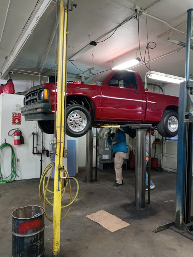 Auto Repair Shop «Bruns Auto Services», reviews and photos, 5214 S Brookville Rd, Indianapolis, IN 46219, USA
