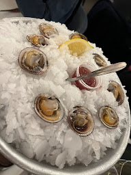 Photo n°121 de Le Caveau 30 à Cannes ()