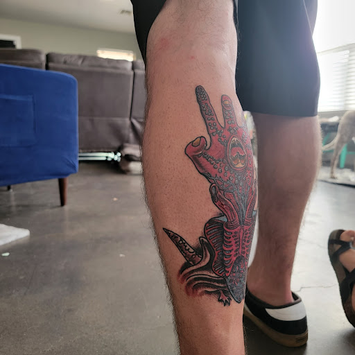 Tattoo Shop «Gypsy Rose Tattoo», reviews and photos, 1505 E Thomas Rd, Phoenix, AZ 85014, USA