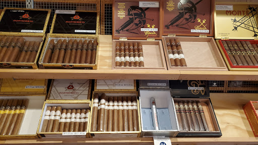 Tobacco Shop «Tobacco Grove», reviews and photos, 8069 Wedgewood Ln N, Maple Grove, MN 55369, USA