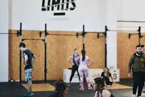 Off Limits CrossFit Loures image