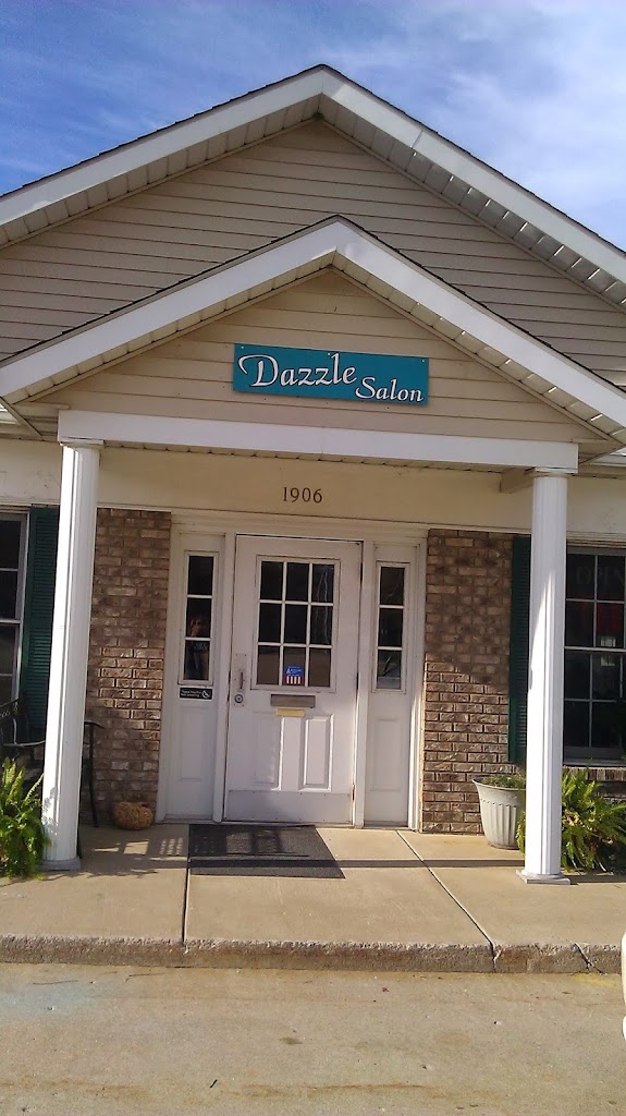 Dazzle Salon LLC 44077
