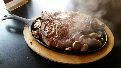 Bar & Grill «Kalmes Breaktime & Grill», reviews and photos, 1097 Jackson St, Dubuque, IA 52001, USA