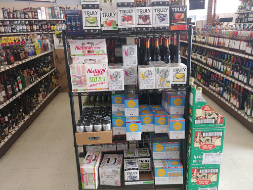 Liquor Store «Southgate Liquors», reviews and photos, 842 Suffield St, Agawam, MA 01001, USA