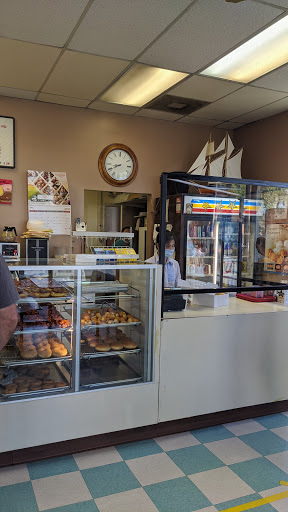 Donut Shop «Foothills Donuts», reviews and photos, 4014 Foothills Blvd, Roseville, CA 95747, USA