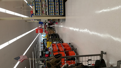 Sporting Goods Store «Academy Sports + Outdoors», reviews and photos, 2428 S Stemmons Fwy, Lewisville, TX 75067, USA