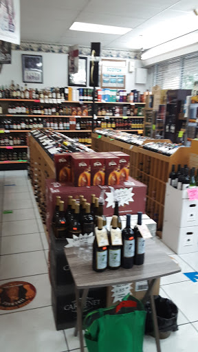 Liquor Store «Varadero Liquors», reviews and photos, 5717 NW 7th St, Miami, FL 33126, USA