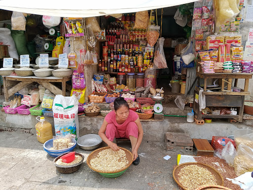 Chau Long market