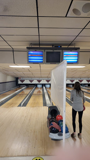 Bowling Alley «Voelkers Lanes», reviews and photos, 686 Amherst St, Buffalo, NY 14207, USA