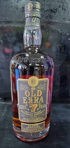 Liquor Store «Wine Vault», reviews and photos, 2 Fairbanks St, Framingham, MA 01701, USA