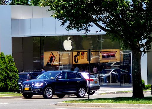 Computer Store «Apple Manhasset», reviews and photos, 1900 Northern Blvd, Manhasset, NY 11030, USA