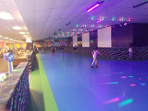 Roller Skating Rink «Skate Estate», reviews and photos, 3401 Vestal Rd, Vestal, NY 13850, USA